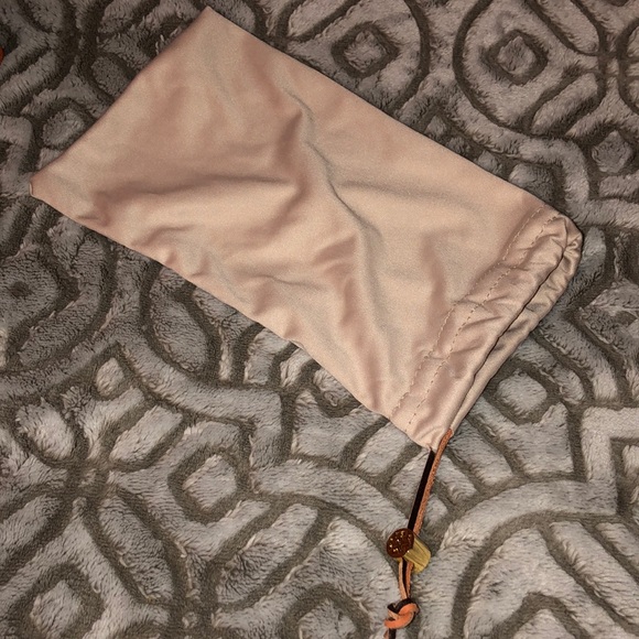 Tory Burch Sunglasses Case - Picture 5 of 7